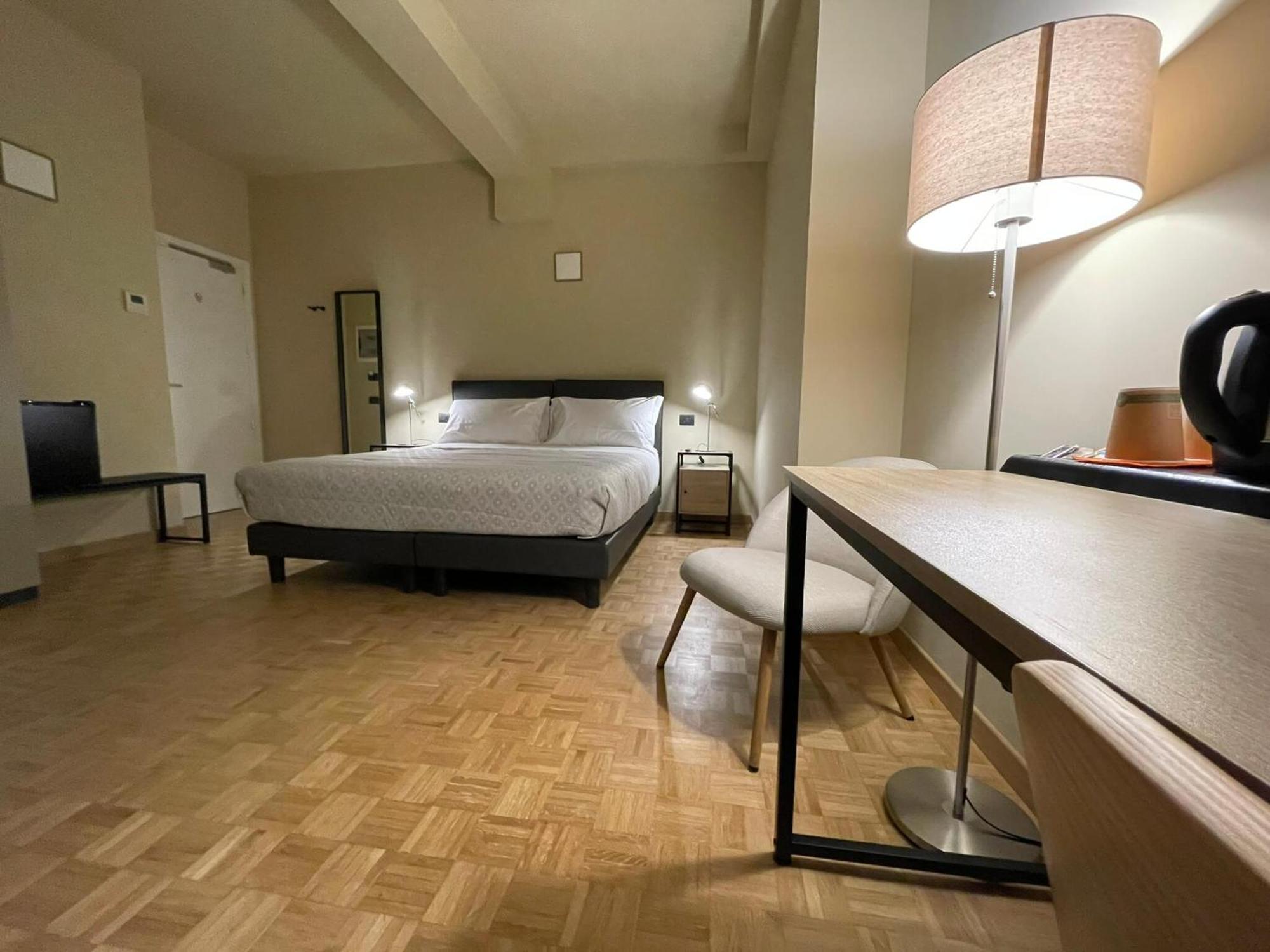 La Galleria Lodge Parma Ngoại thất bức ảnh