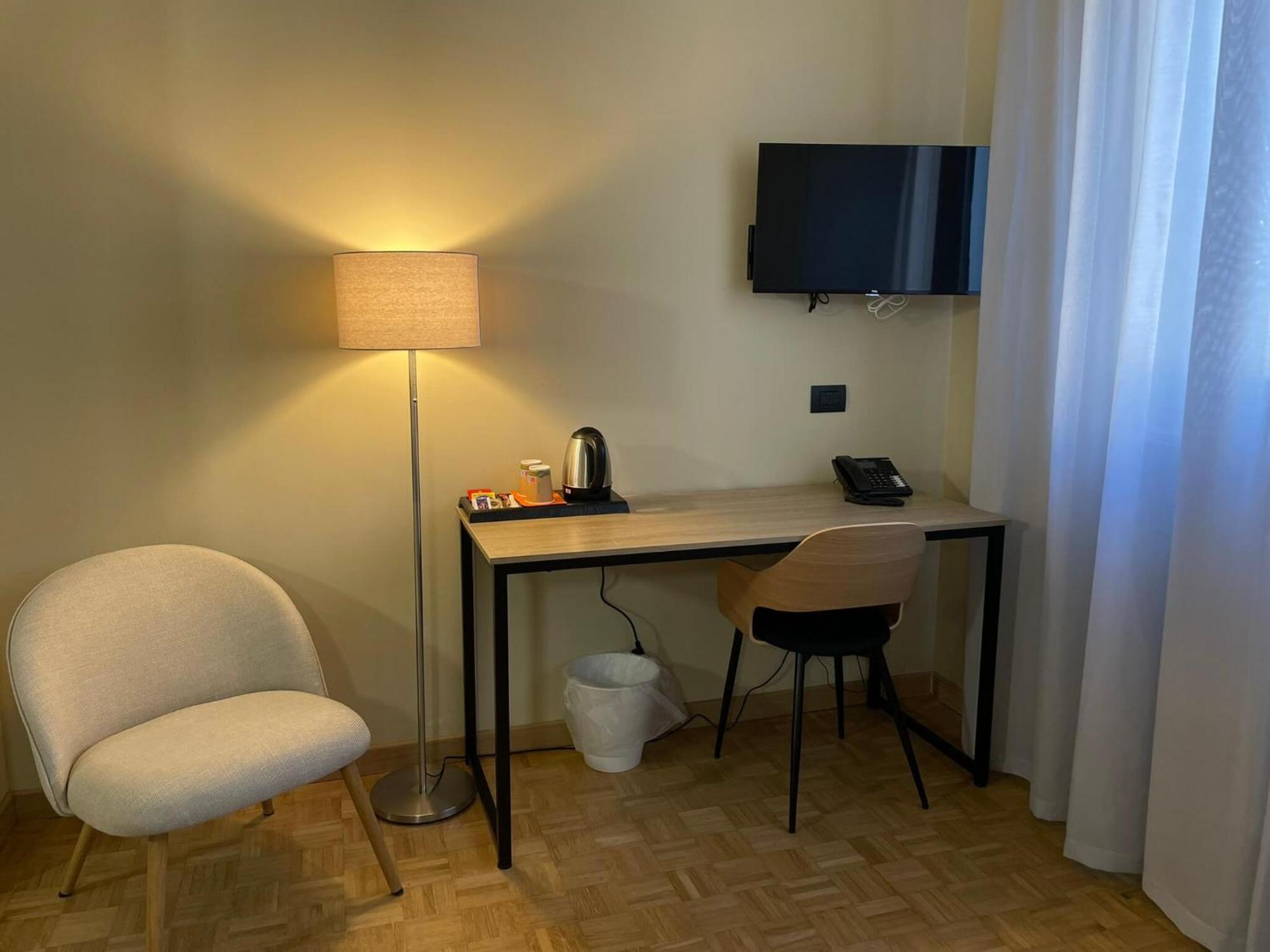 La Galleria Lodge Parma Ngoại thất bức ảnh