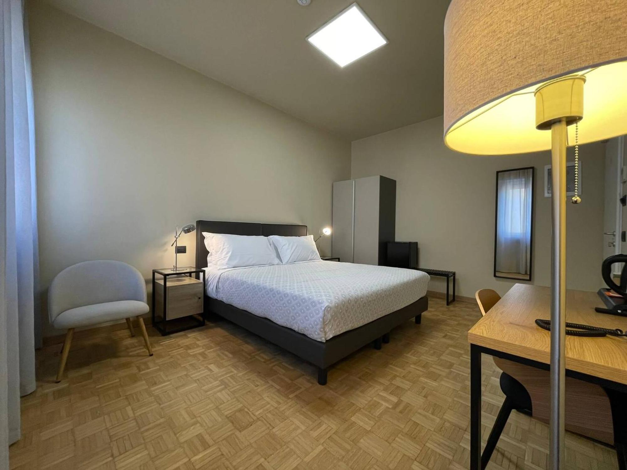 La Galleria Lodge Parma Ngoại thất bức ảnh