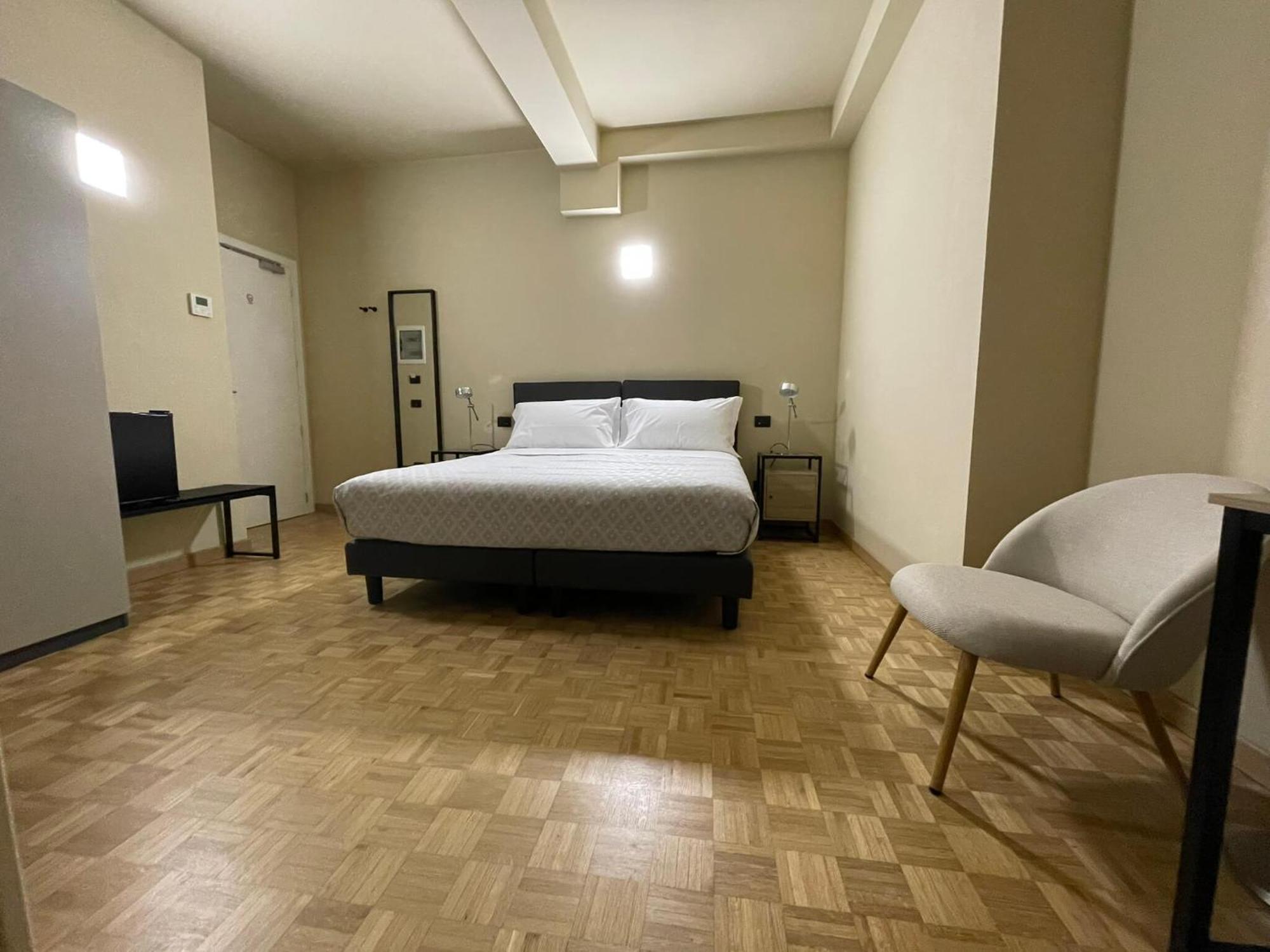 La Galleria Lodge Parma Ngoại thất bức ảnh